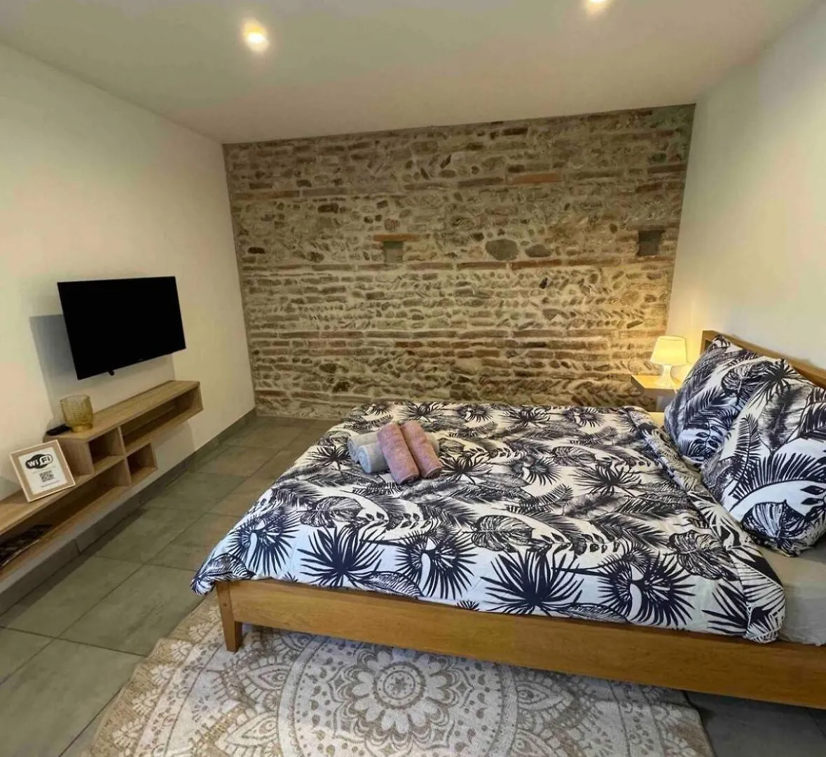Studio Cosy Avec Fraicheur Et Confort Lescure-d'Albigeois 0*,  France